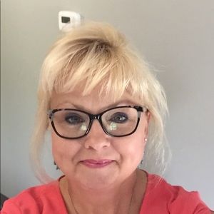 Meet your Posher, Krista